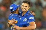Arjun Tendulkar, Sachin Tendulkar, arjun tendulkar gets his first wicket in ipl, Ipl 2023