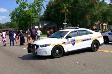 Florida: White Shoots 3 Black people