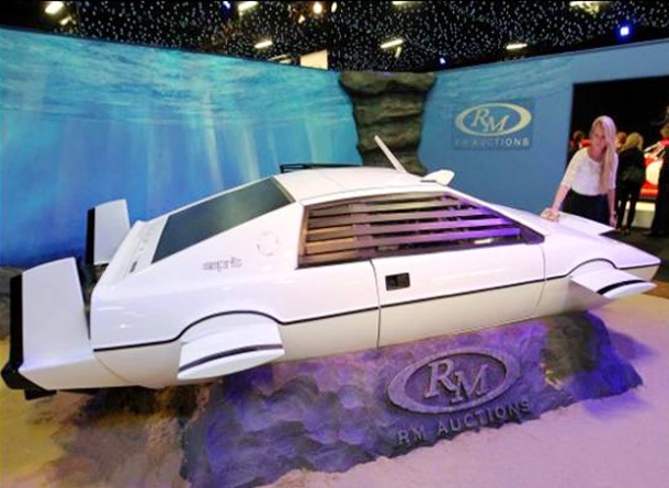 James Bond&#039;s submarine car fetches a fortune